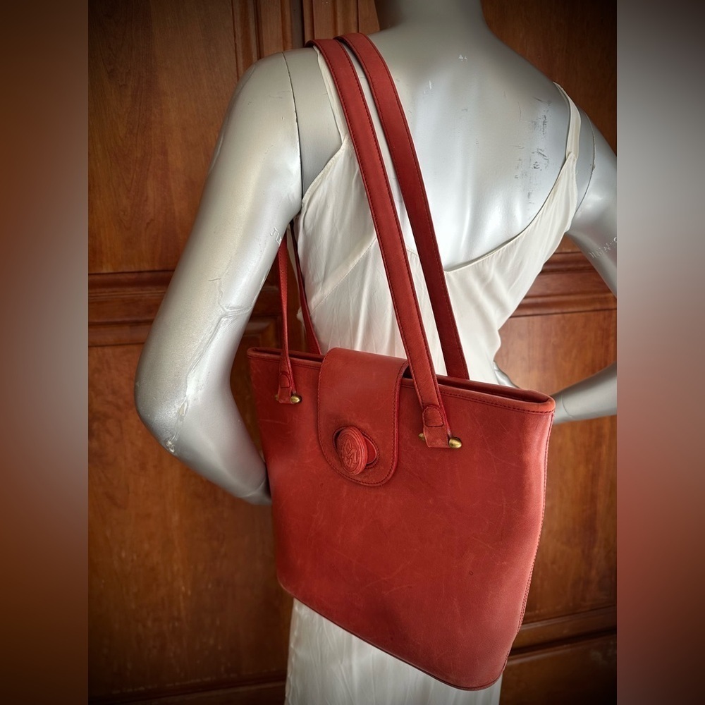 Artisans Alaska MC MASCOT Red Natural Cowhide Leather Bag - Picture 2 of 15